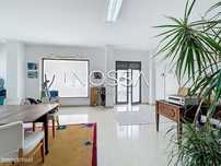 Espaço comercial com potencial de habitação em Sto. Antº