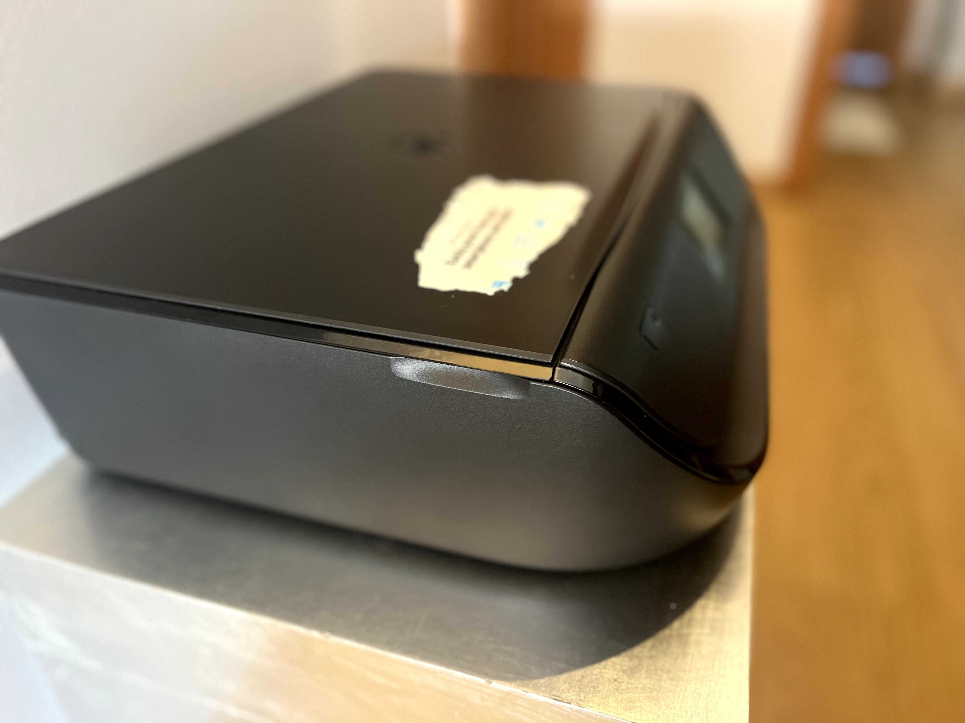 Impressora Multifunções HP ENVY 4528 em perfeitas condições