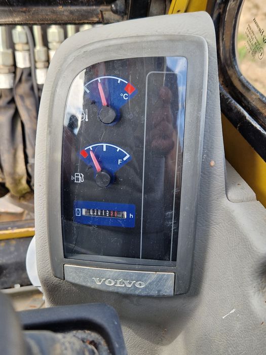 Minikoparka Volvo ECR28 koparka nie kubota yanmar jcb