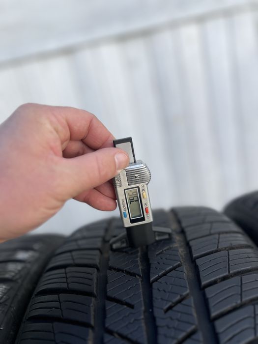Топова шина‼️235/45 R18 Barum Polaris5 98V 7.9мм 2023рік