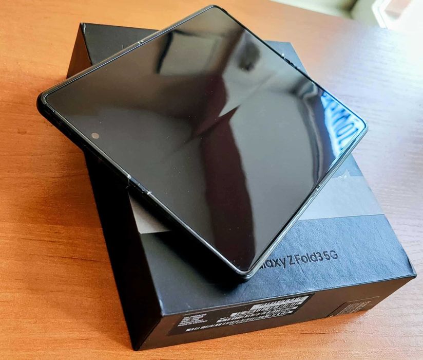 SAMSUNG Galaxy Z Fold 3 pamięć 12/256GB