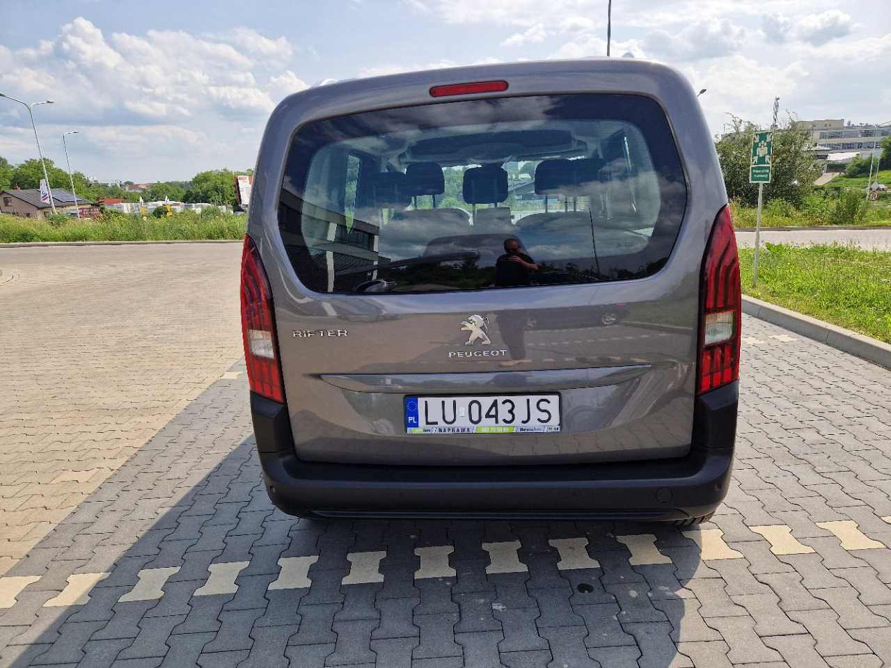 Sprzedam PEUGEOT RIFTER 1,5 BLUEHDI 2019 rok