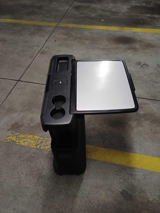 stolik V klasa/ vito od 2014 do 2024