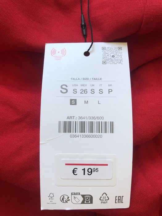 Платье Zara xs на девушку