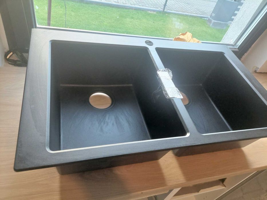 Zlewozmywak czarny dwukomorowy