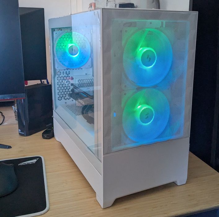 Vendo PC gaming como novo