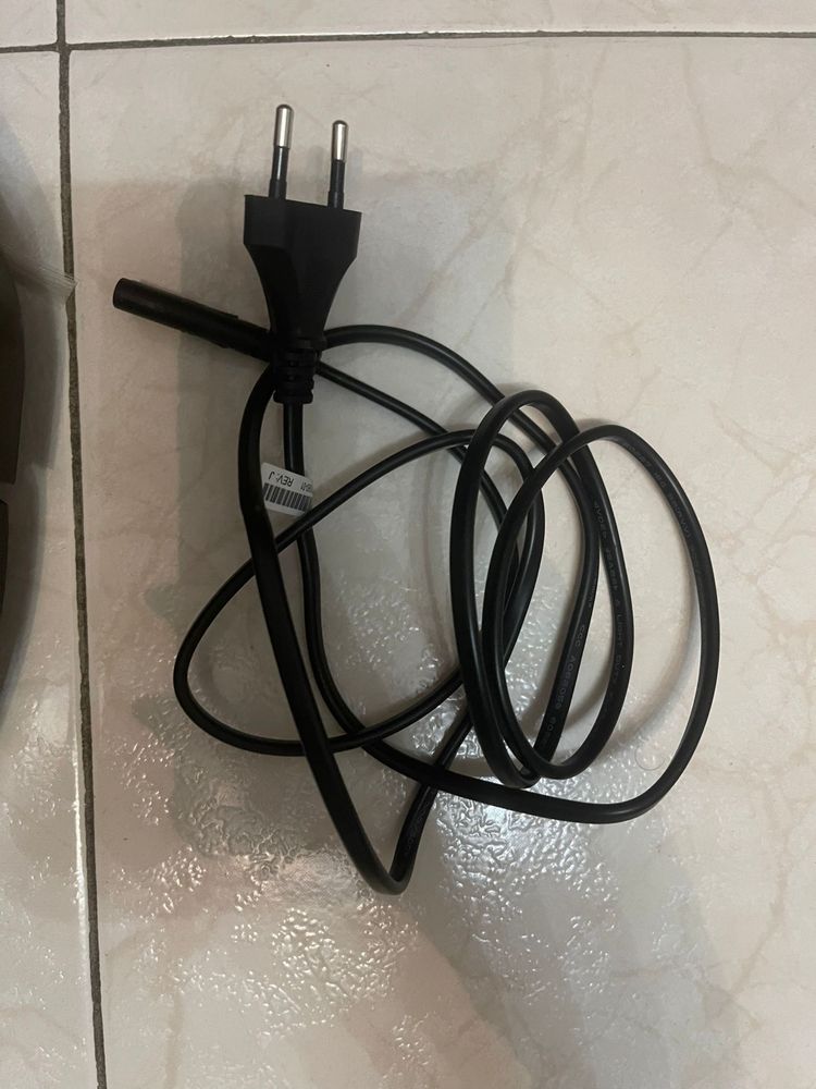 iRobot Roomba e6 Preto - Usado