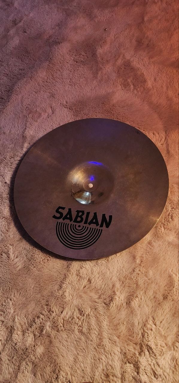 Sabian (AAX Stage Crash 16)
