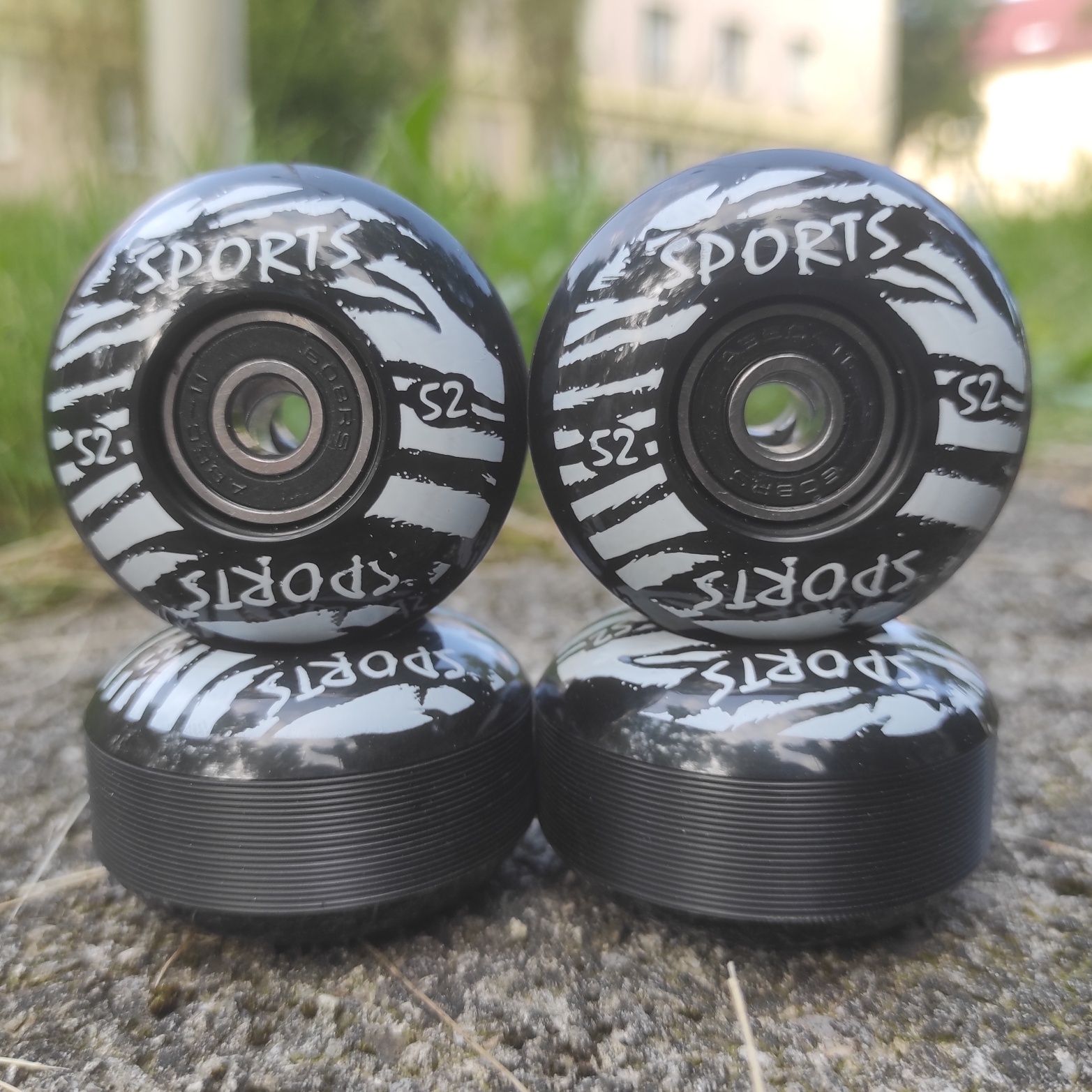 Kółko 4 szt do deskorolki 52 mm łożyska ABEC11