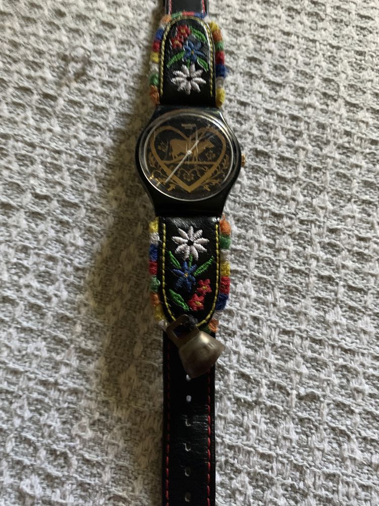 Продам часы Swatch