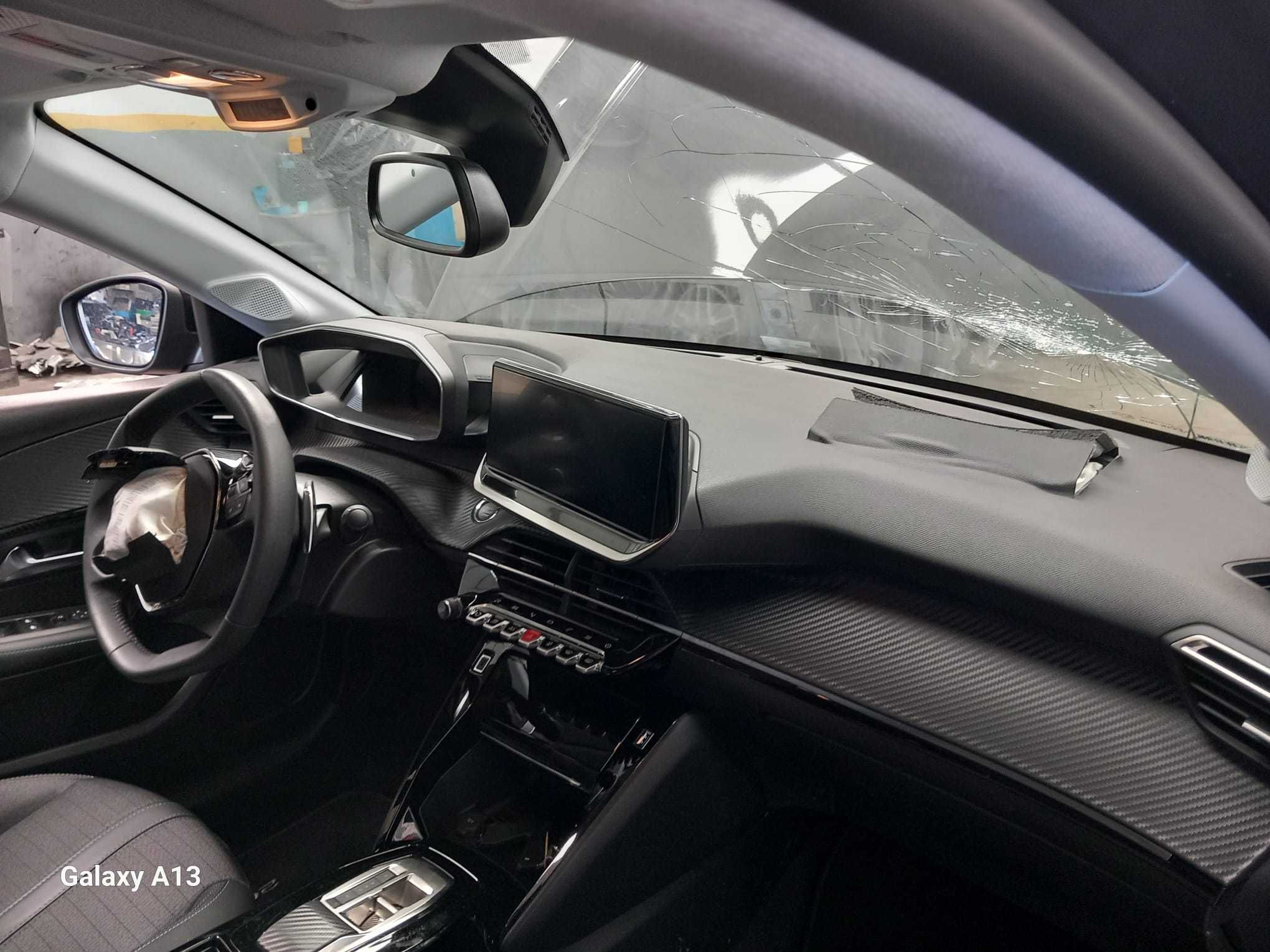 PEUGEOT 208 1.2 PureTech 100 Gasolina