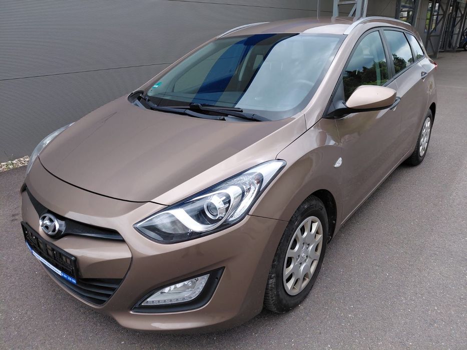 Hyundai I30 2014r. 1,4 16 100KM Przeb.217tys.km. Klimatyzacja Ledy