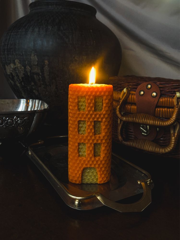 Свічки у формі будиночка з вощини