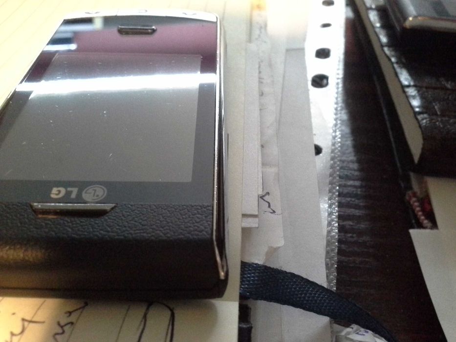 lg kf 750 secret bez simlocka