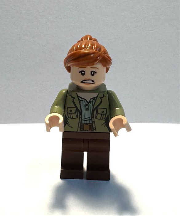 LEGO Jurassic World jw021 Claire figurka 75930, 10758, 75935