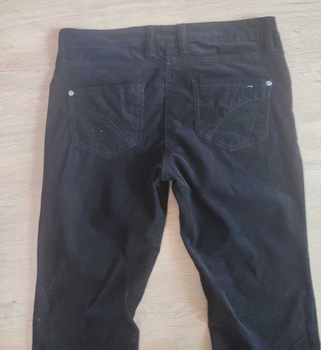 Вельветові штани кльош