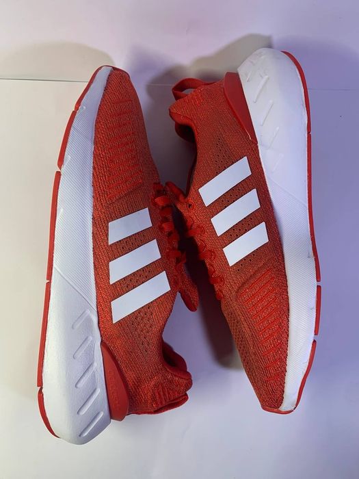 Adidas Swift 38.