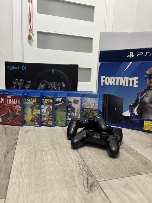 PS 4 pro 1 TB oraz kierownica g29 logitech