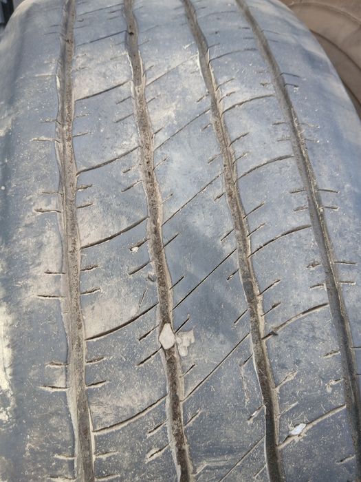 Грузові шини бу 315/80/22.5