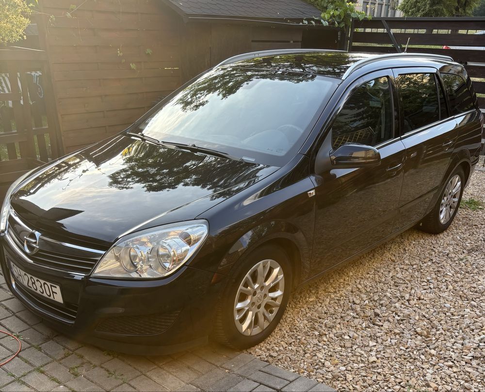 Opel Astra zapraszam