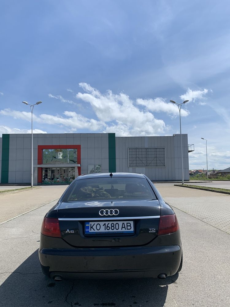 Продам Audi A6C6 S lain quatro 3.0