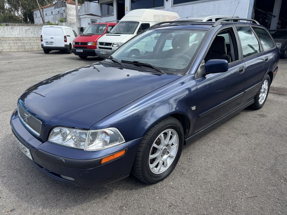 Vovlo v40 1.9DI 115cv