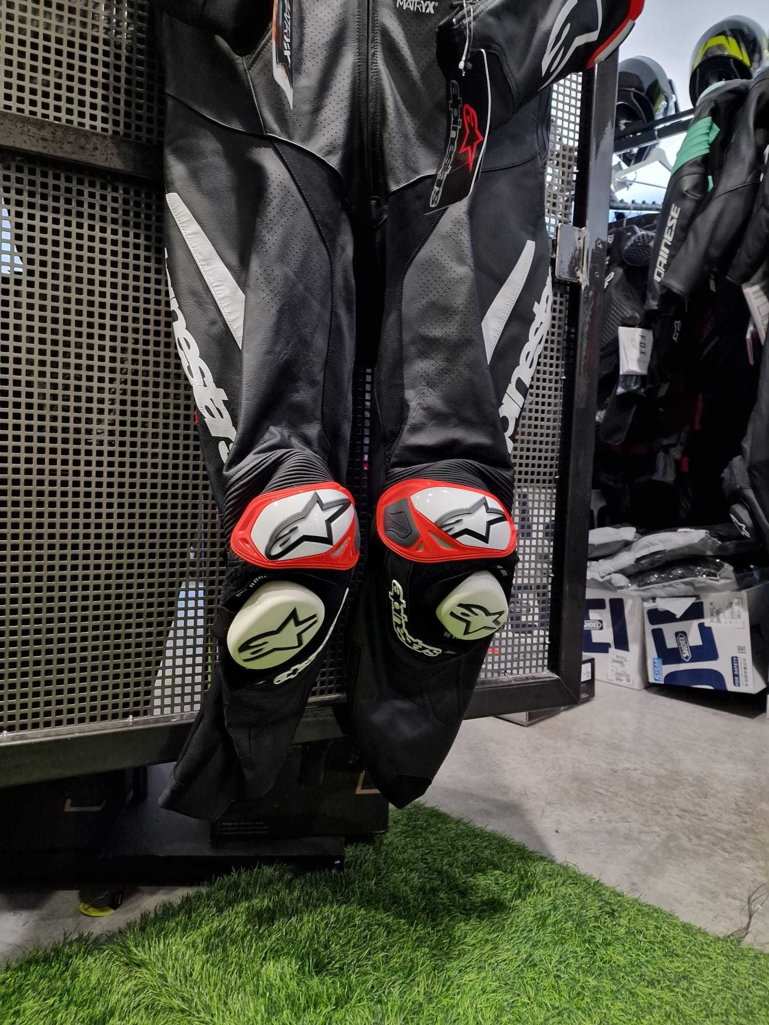 Kombinezon ALPINESTARS GP PLUS V4 Black/White '54 sklep, raty GRATISY!