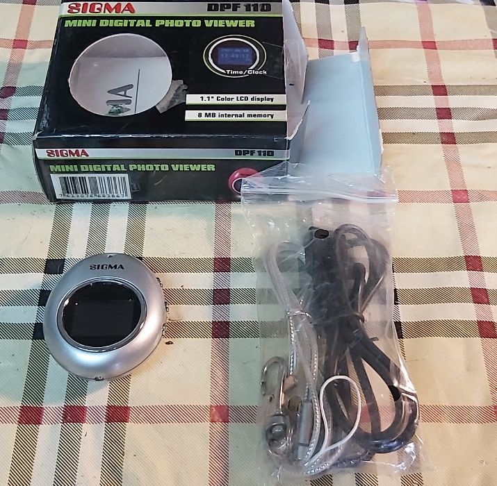 Gadgets Diversos: Porta Chaves e Diários Electronicos, PDA, GPS.