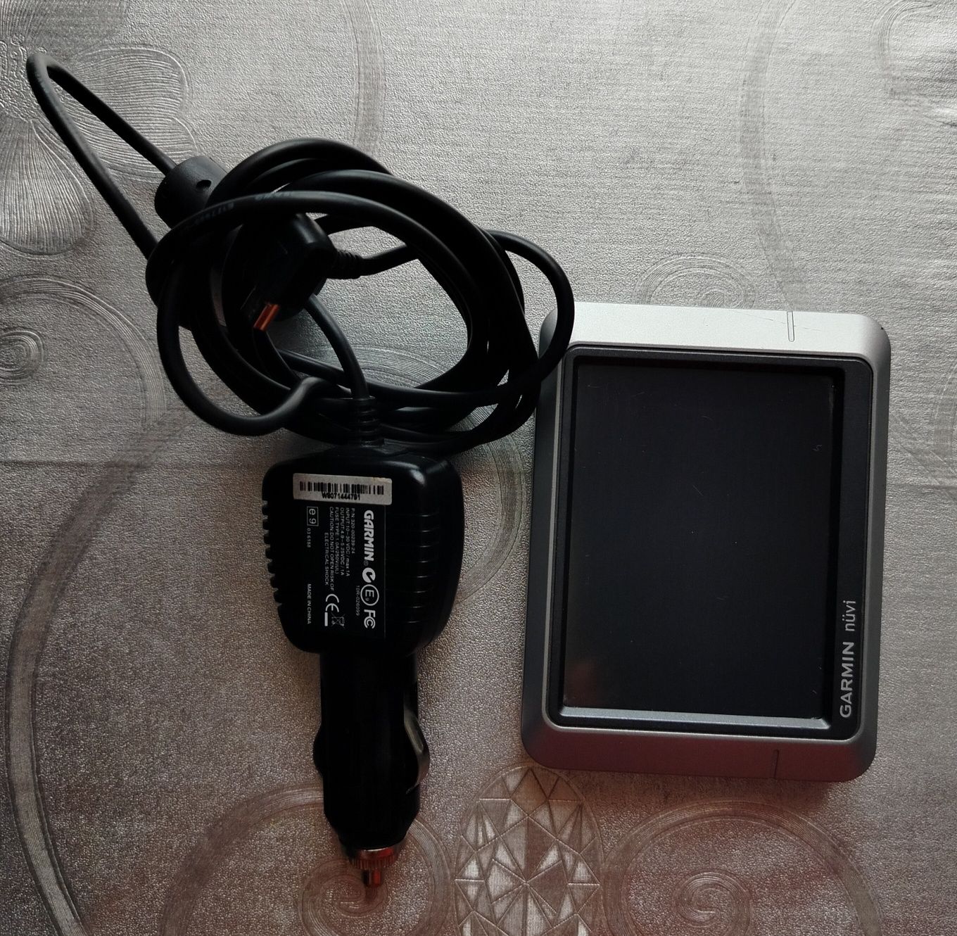 Навігатор GARMIN nuvi