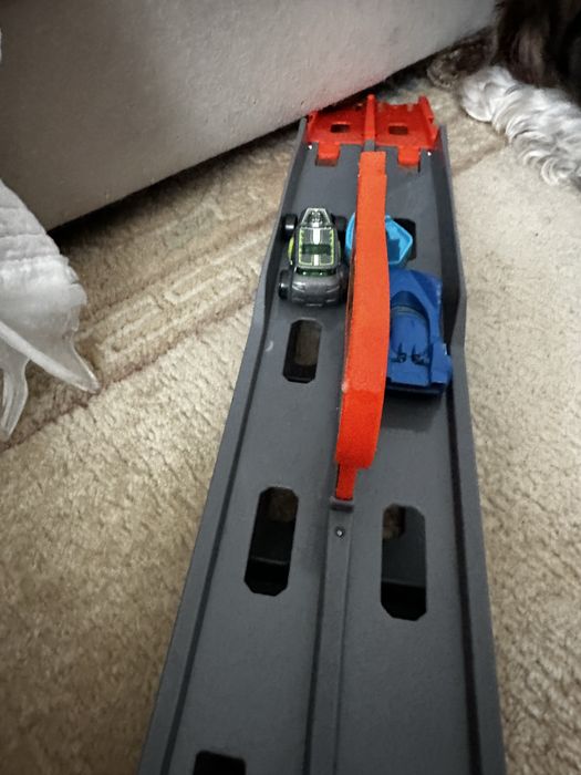 Camião/pista Hot Wheels.