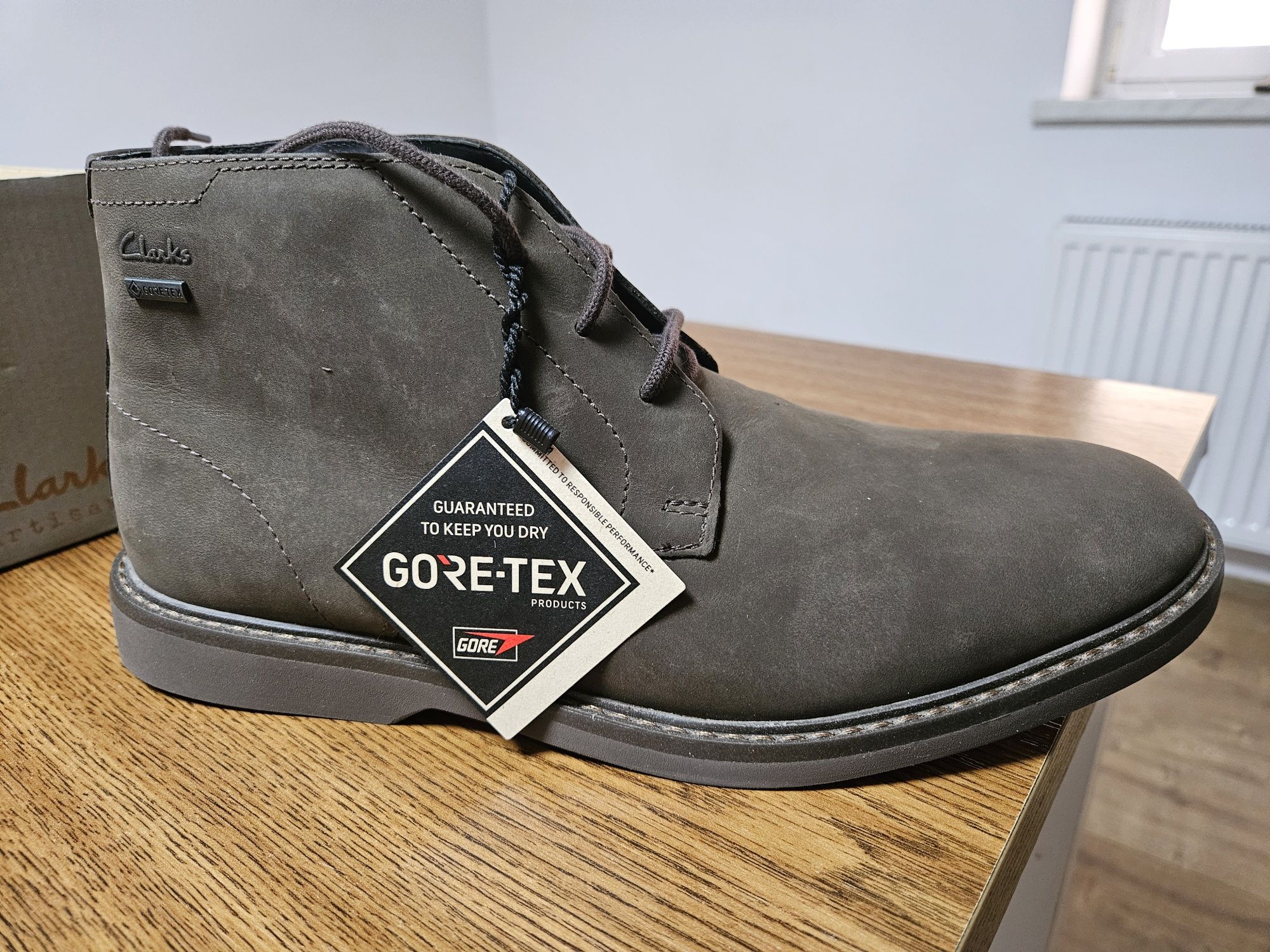 Nowe buty Clarks  atticuslthigtx Chukka