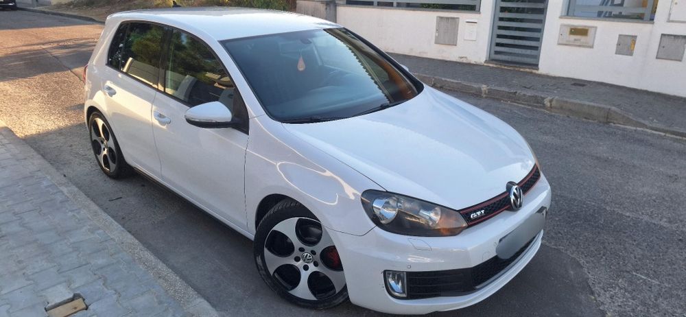 Golf 2.0 GTI caixa DSG