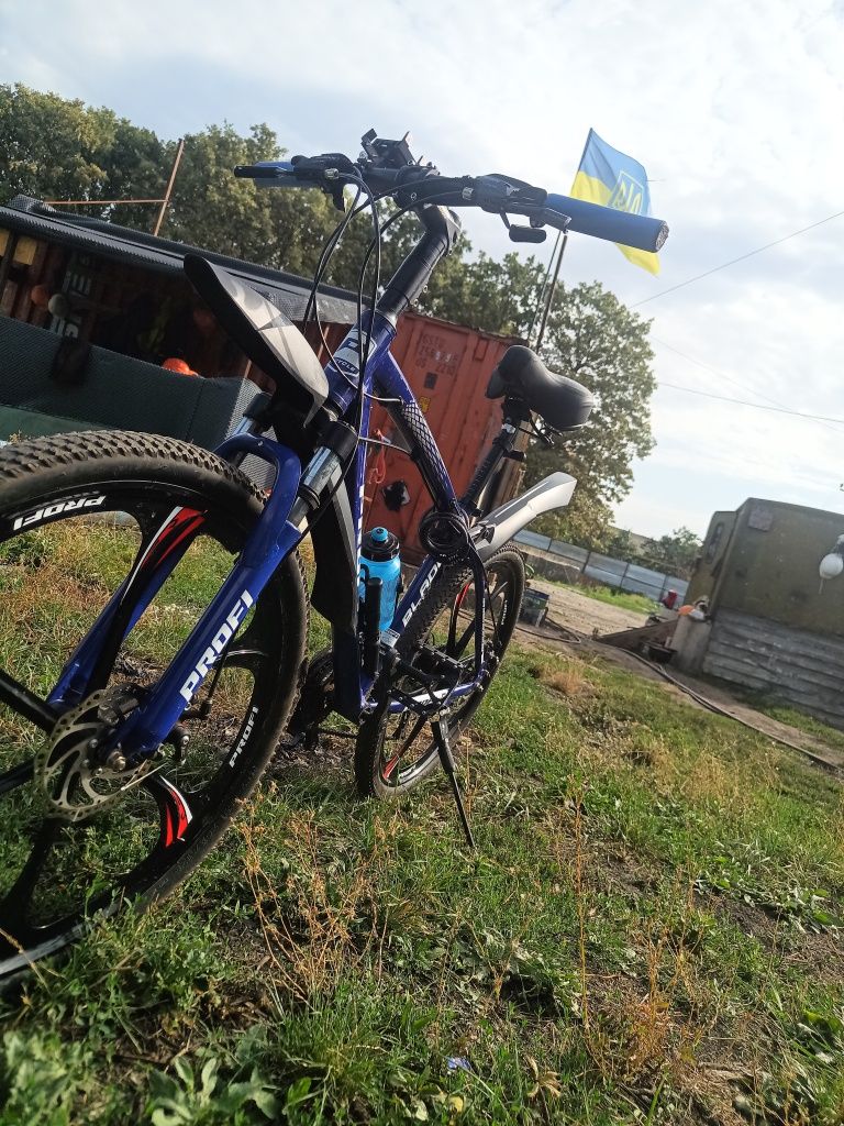 Продам велосипед Profi blade