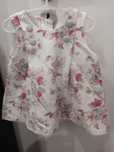 Vestido florido de criança