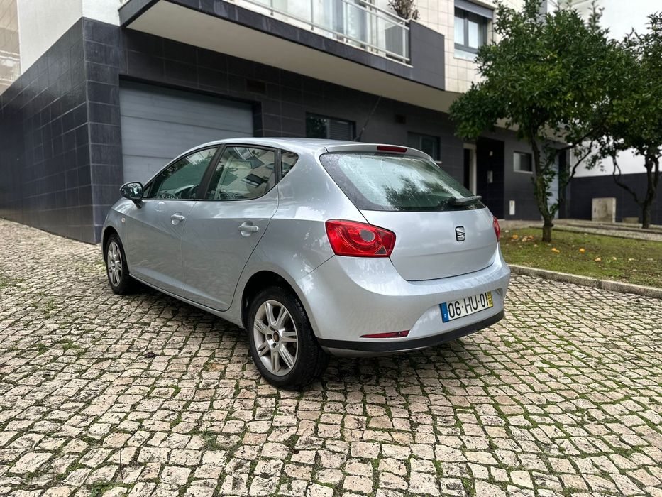 Seat  ibiza 1.2i