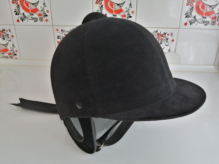 Kask jeździecki caparello toczek 56 KLASYCZNY WELUR