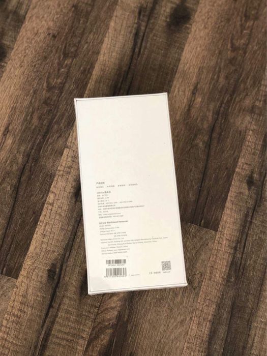 Вакуумний прилад для чищення пор обличчя InFace (MS7000) White