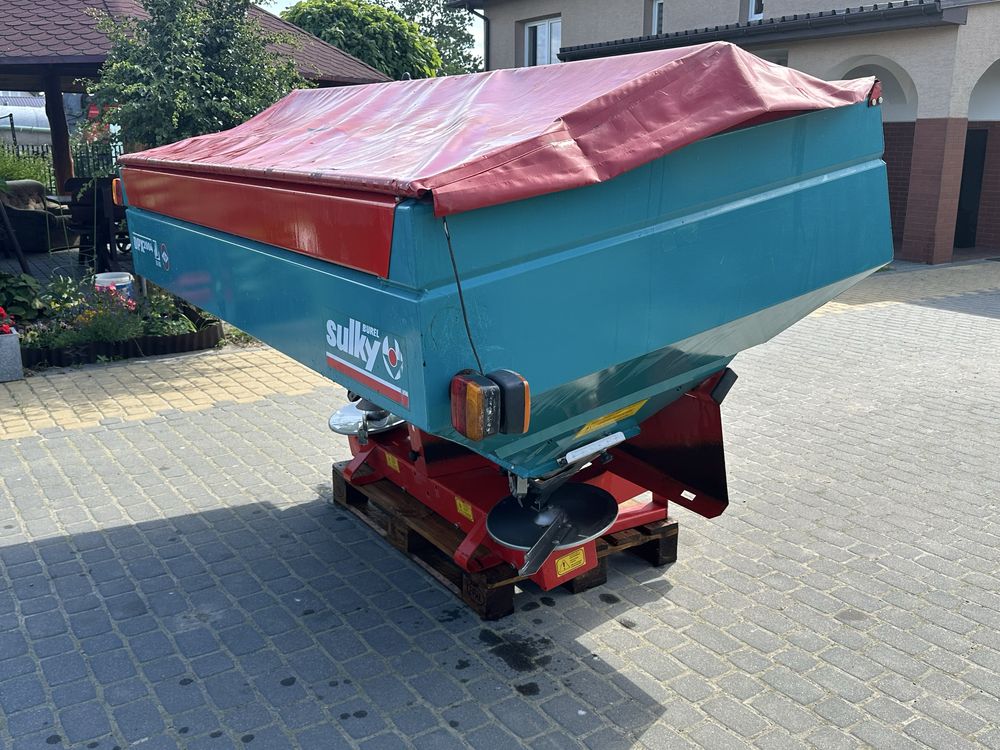Rozsiewacz Sulky 2000l JAK NOWY!
