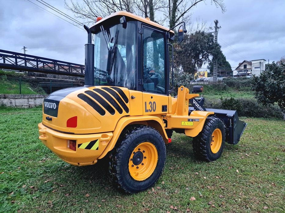 Pá carregadora volvo
