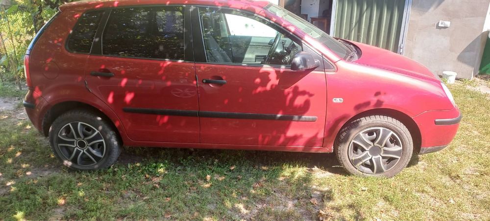Продам авто volkswagen Polo 2003