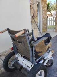 Vendo cadeira de rodas usada Suzuki
