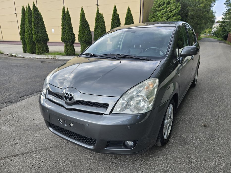 Toyota Corolla verso  7 os. Skóra  , SUPER AUTO