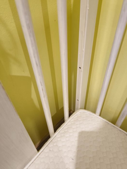 Łóżeczko dziecięce z szufladą 3 poziomy, wyjmowane szczebelki