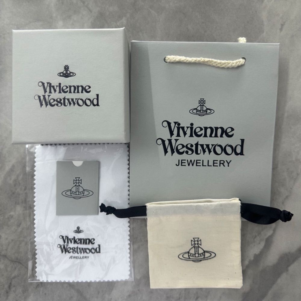 Підвіска на шию Vivienne Westwood / Бижутерия Vivienne Westwood