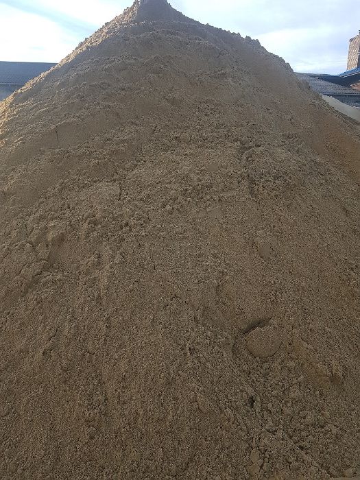 piasek żwir ziemia