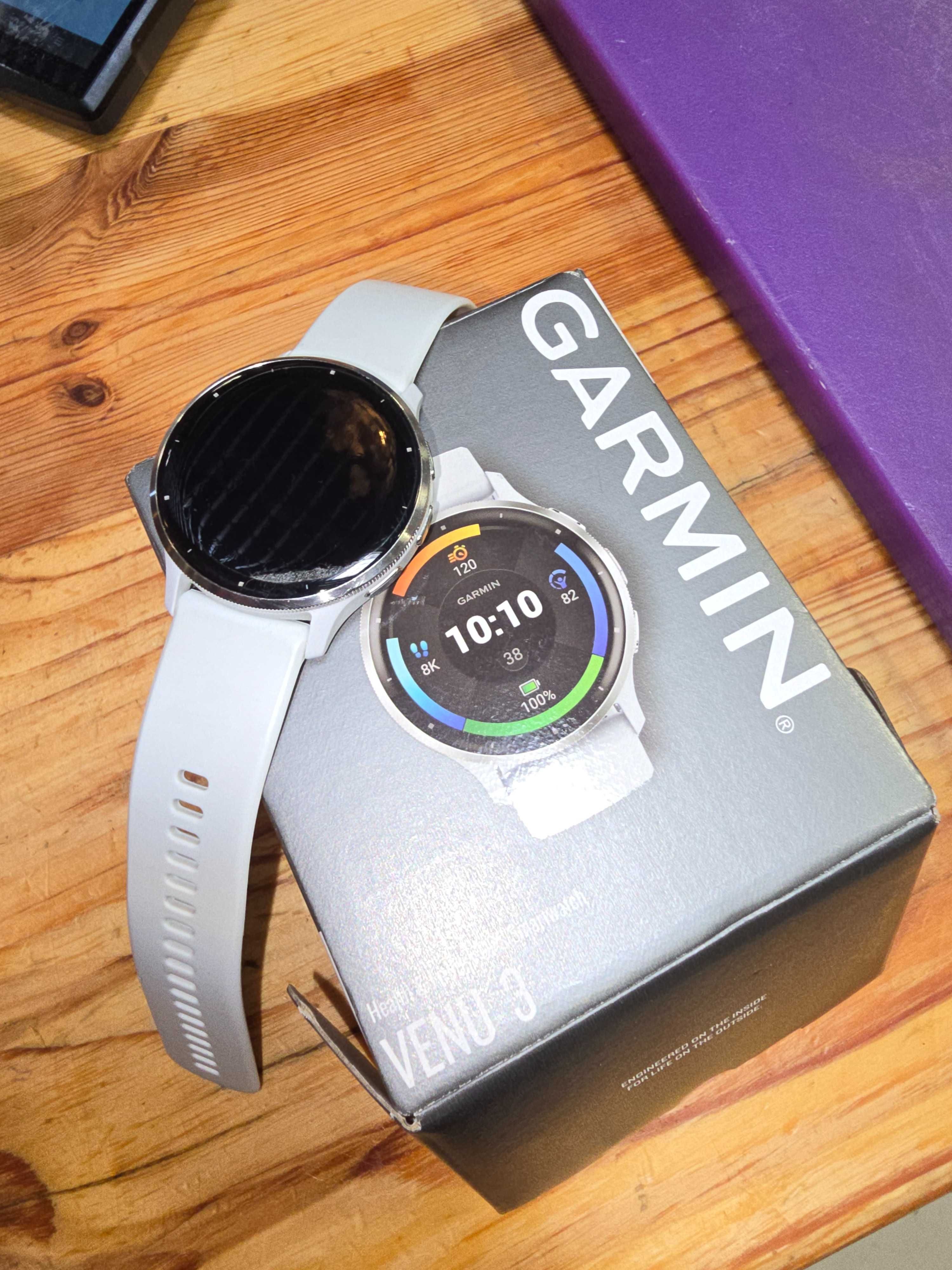 Smartwatch Garmin venu 3 biały