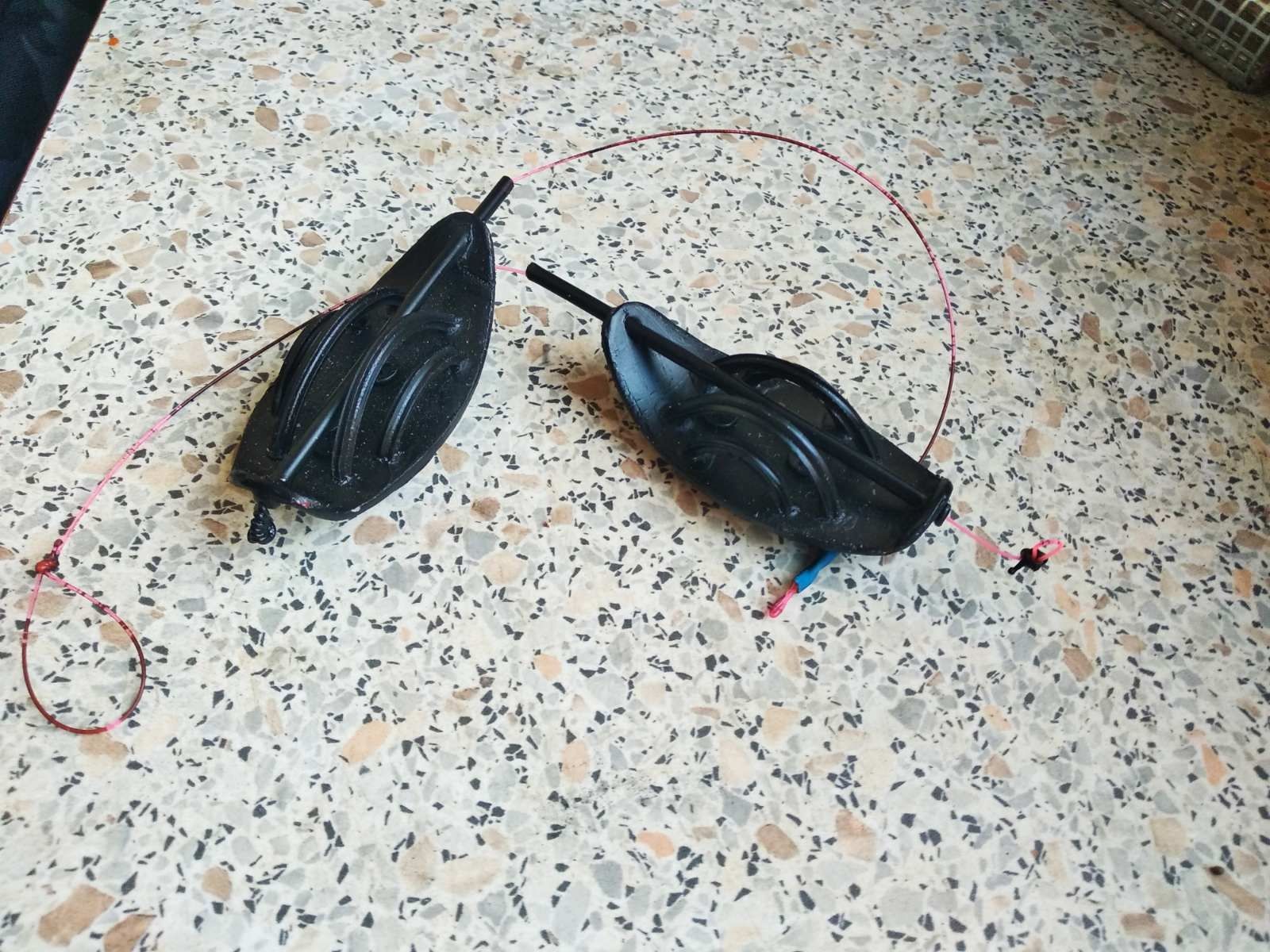 Продам СПИННИНГИ в сборе. Кормушки ЛЮБЫЕ!
