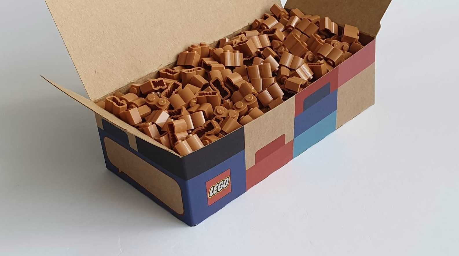 Pudełko klocków: brązowa palisada 1x2, LEGO 30136