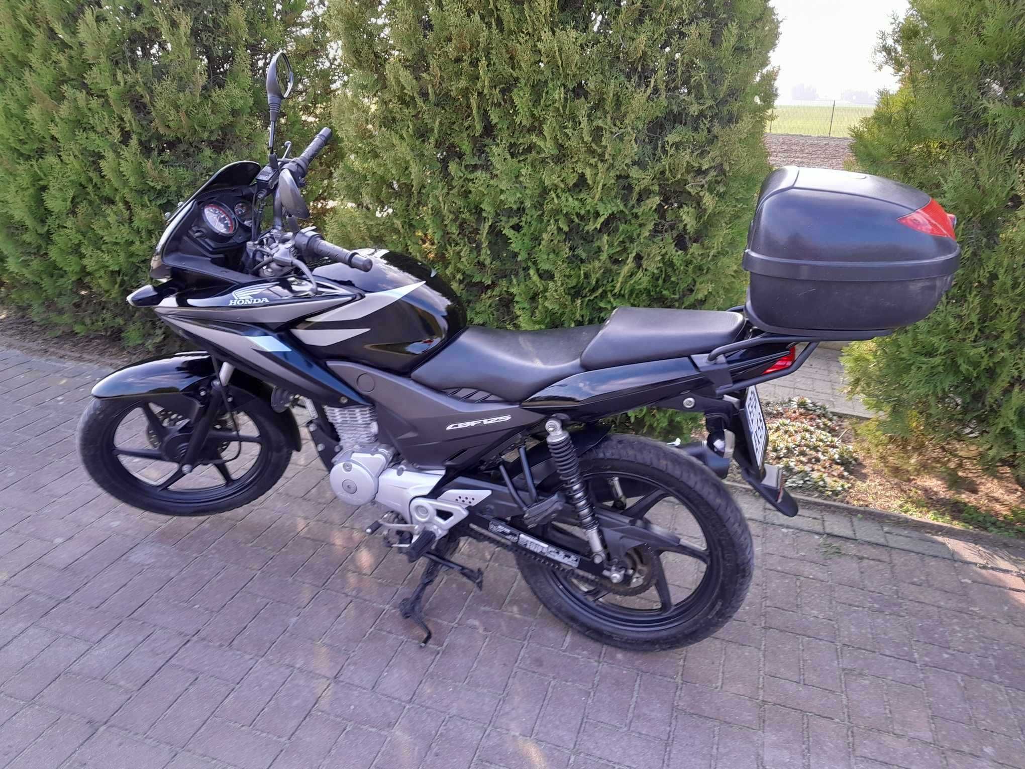 Honda Cbf 125, Bdb stan, Kat A1,B, Do jazdy, Niski przebieg, Kufer