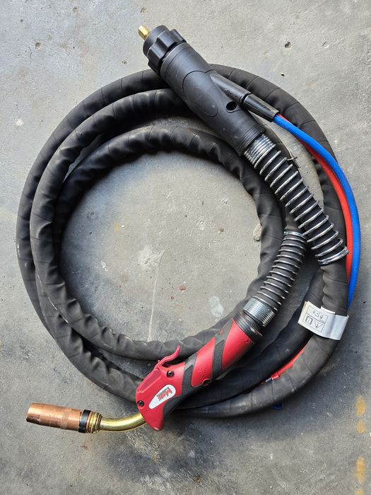 Uchwyt spawalniczy mig/mag chłodzony